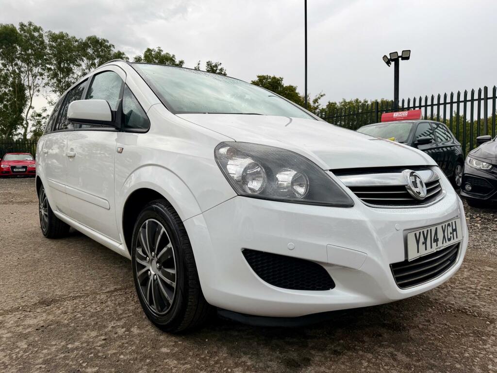 Vauxhall Zafira Exclusiv White