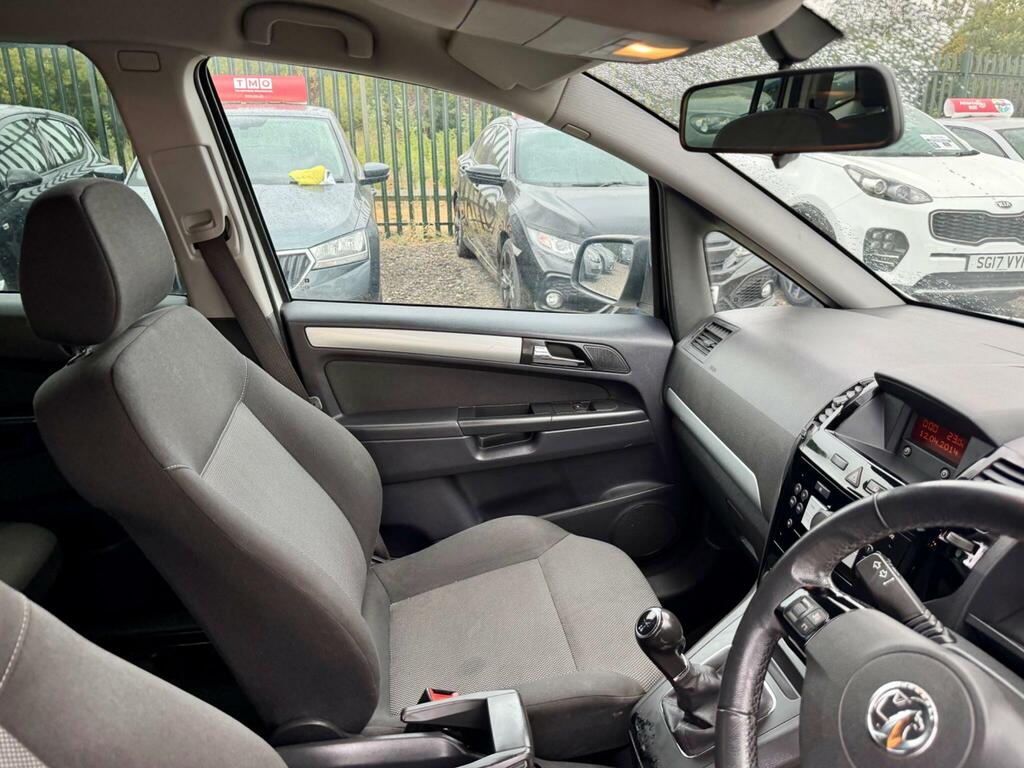 Vauxhall Zafira Exclusiv Grey #25