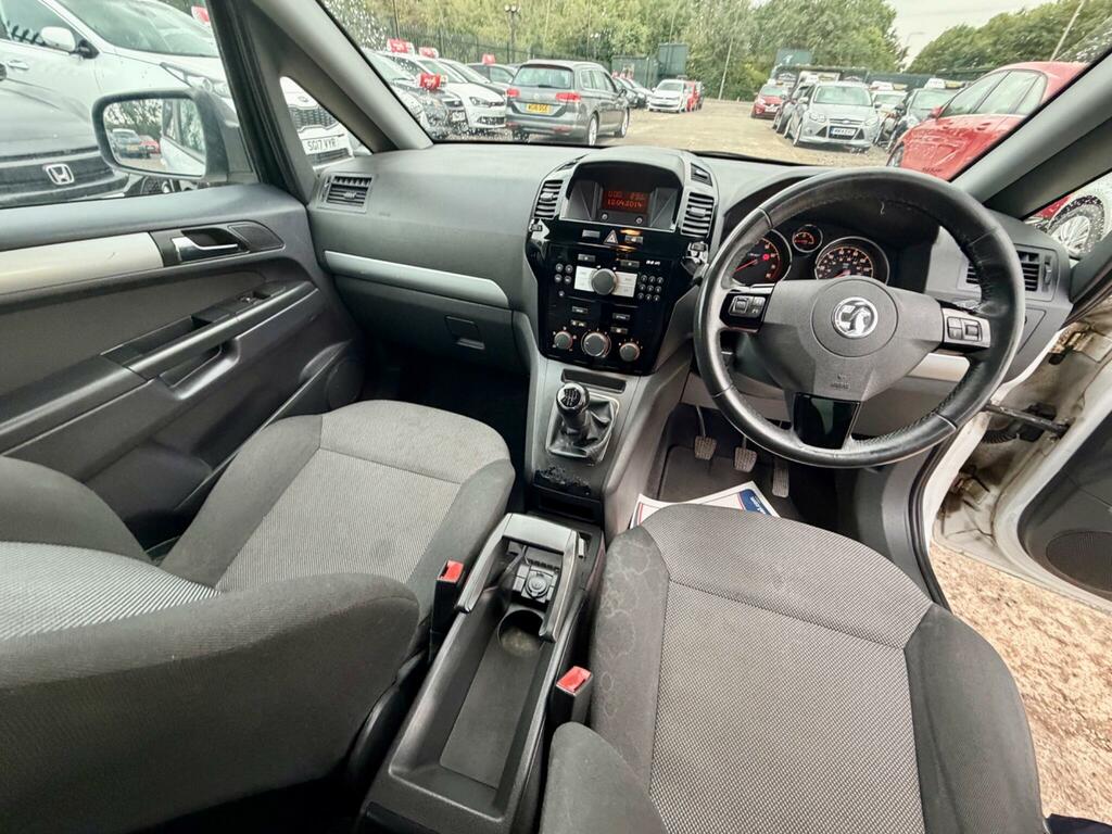 Vauxhall Zafira Exclusiv Grey #23