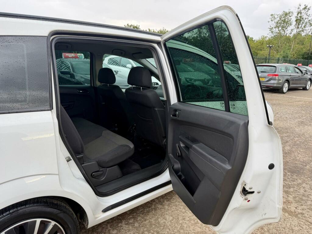 Vauxhall Zafira Exclusiv Grey #32