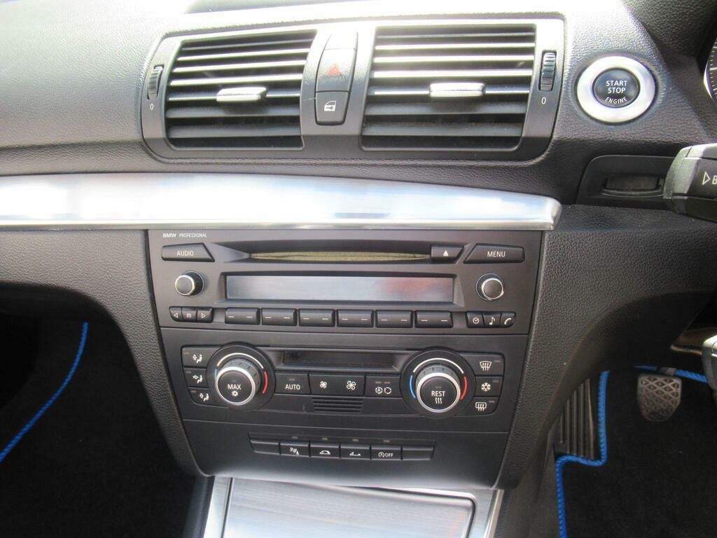 BMW 1 Series 2.0 118D M Sport Euro 5 Black #15