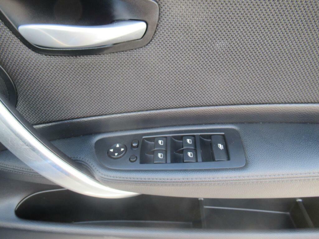 BMW 1 Series 2.0 118D M Sport Euro 5 Black #21