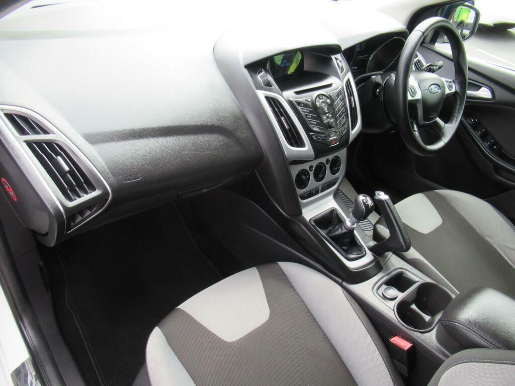 Ford Focus 1.6 Tdci Titanium Fsh Mot Jan 25 20 Tax Silver #9