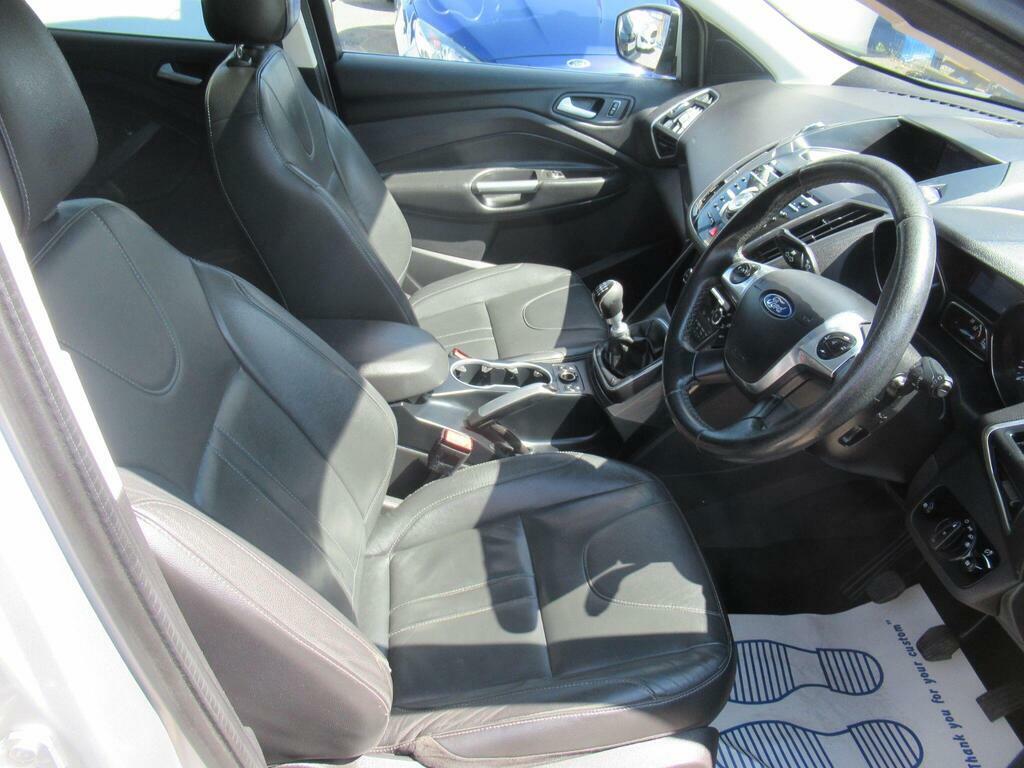 Ford Kuga 2.0 Tdci 150 Titanium 2Wd Green #31