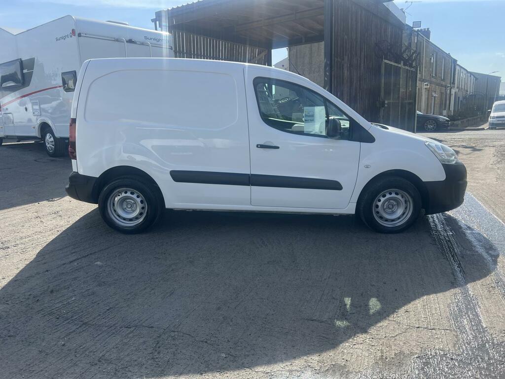 Citroen Berlingo 1.6 Bluehdi 850 Enterprise Panel Van Ma MK67FZN White #3