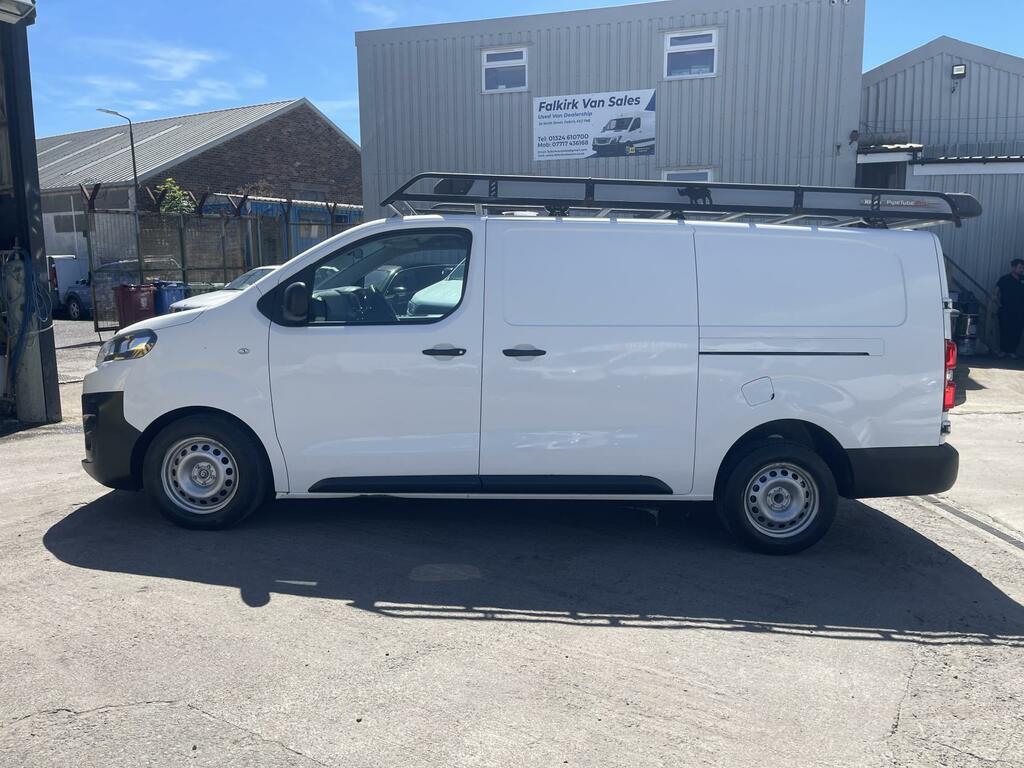 Citroen Dispatch 1.5 Bluehdi 1200 Enterprise XL Panel Van 6Dr Diese AY21EFB White #3
