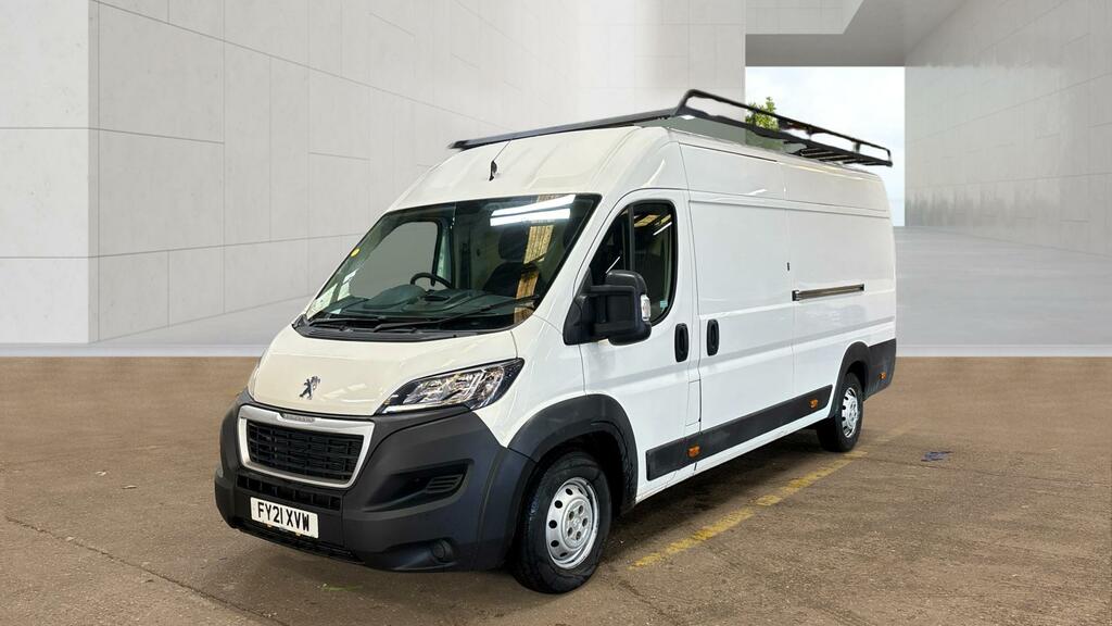 Peugeot Boxer Professional White #2