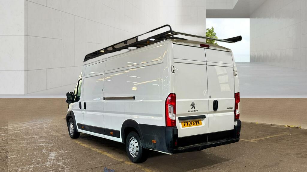 Peugeot Boxer Professional White #4