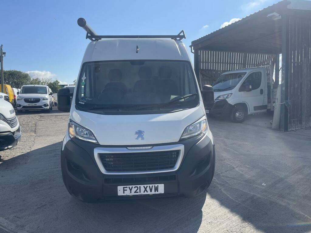 Peugeot Boxer 2.2 Bluehdi 435 Professional Panel Van FY21XVW White #2