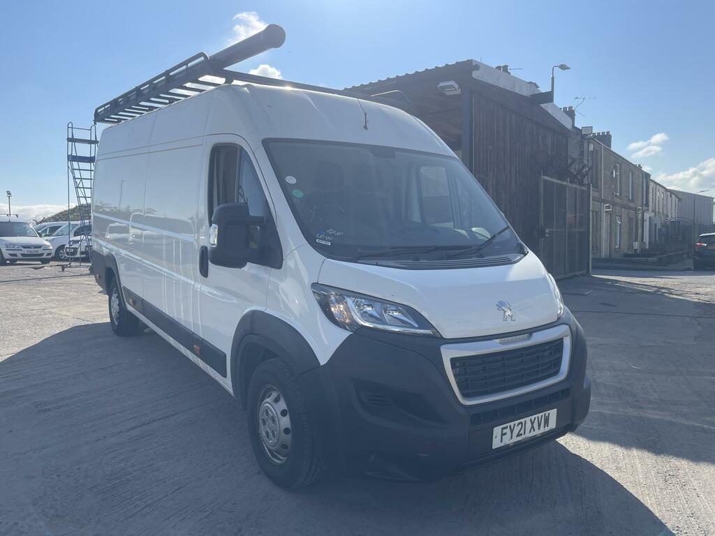 Peugeot Boxer 2.2 Bluehdi 435 Professional Panel Van FY21XVW White #3
