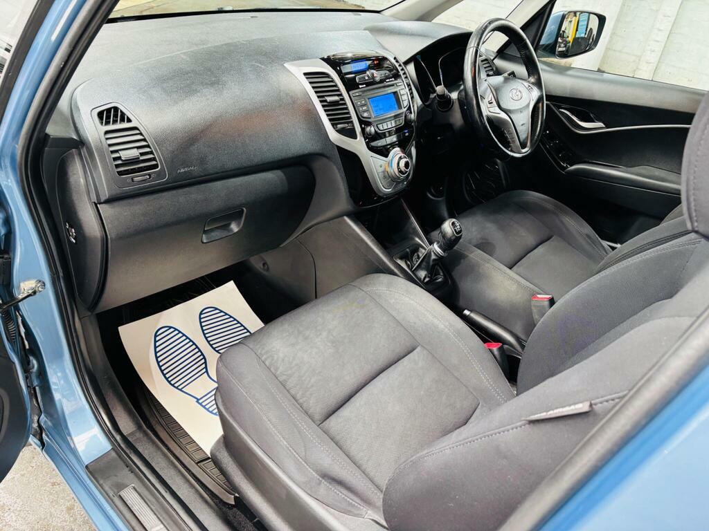 Hyundai Ix20 1.4 Classic Hatchback Euro 5 90 Silver #12