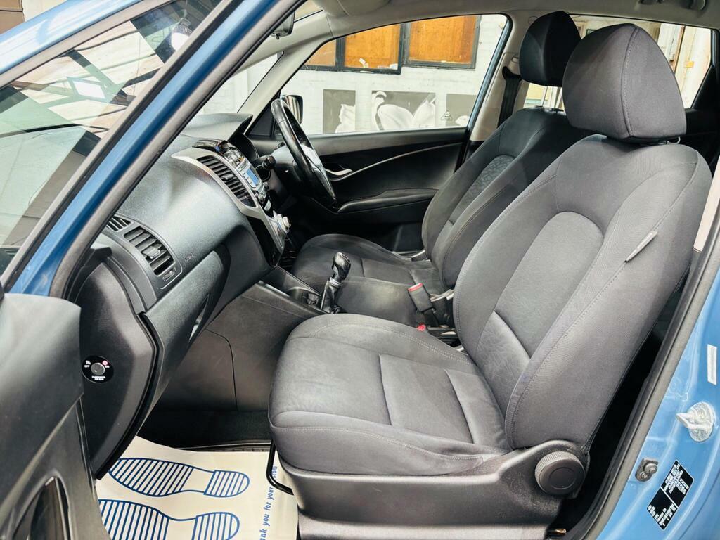 Hyundai Ix20 1.4 Classic Hatchback Euro 5 90 Silver #13