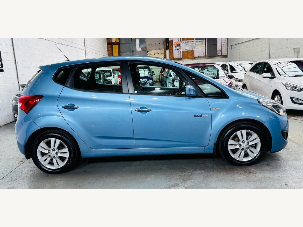 Hyundai Ix20 1.4 Classic Hatchback Euro 5 90 Silver #7