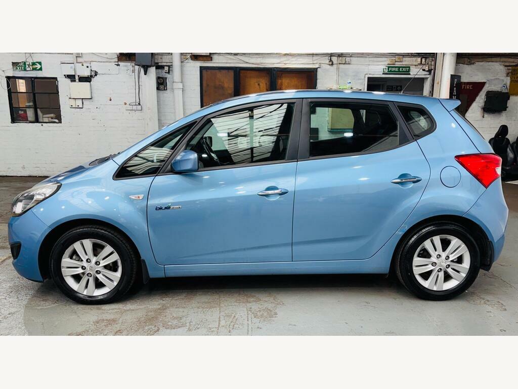 Hyundai Ix20 1.4 Classic Hatchback Euro 5 90 Silver #8