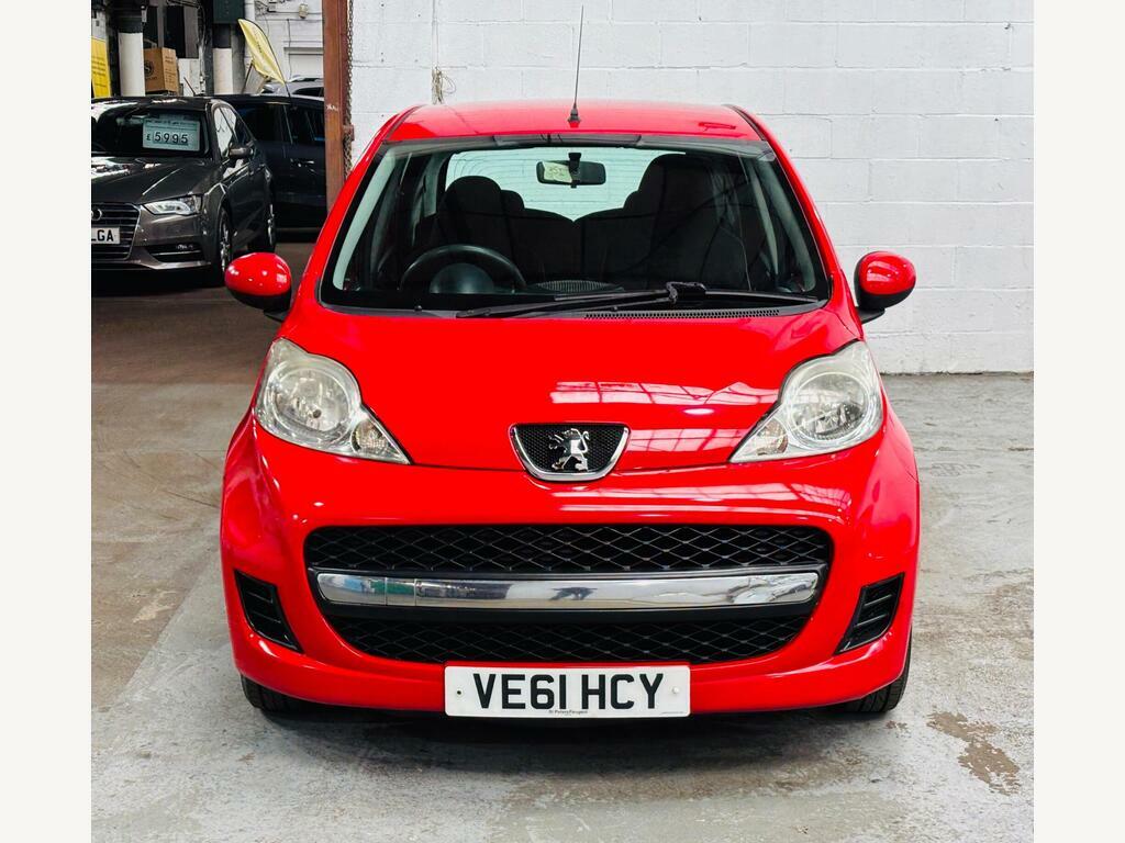 Peugeot 107 1.0 12V Urban 2 Tronic Euro 5 Red #2