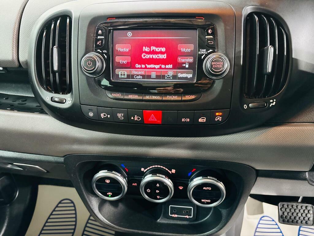 Fiat 500L Mpw 2015 1.3 Multijet Pop Star Mpw Dualogic White #21