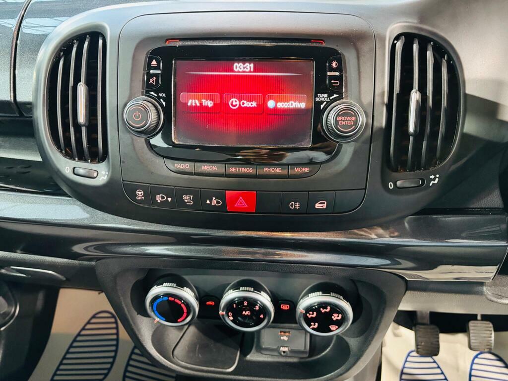 Fiat 500L 1.6 Multijet Trekking Euro 5 Ss White #19