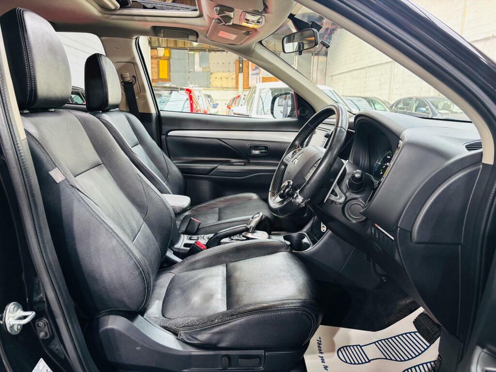 Mitsubishi Outlander 2.0H 12Kwh Gx4hs Suv Plug-in Hybrid Cvt Grey #10