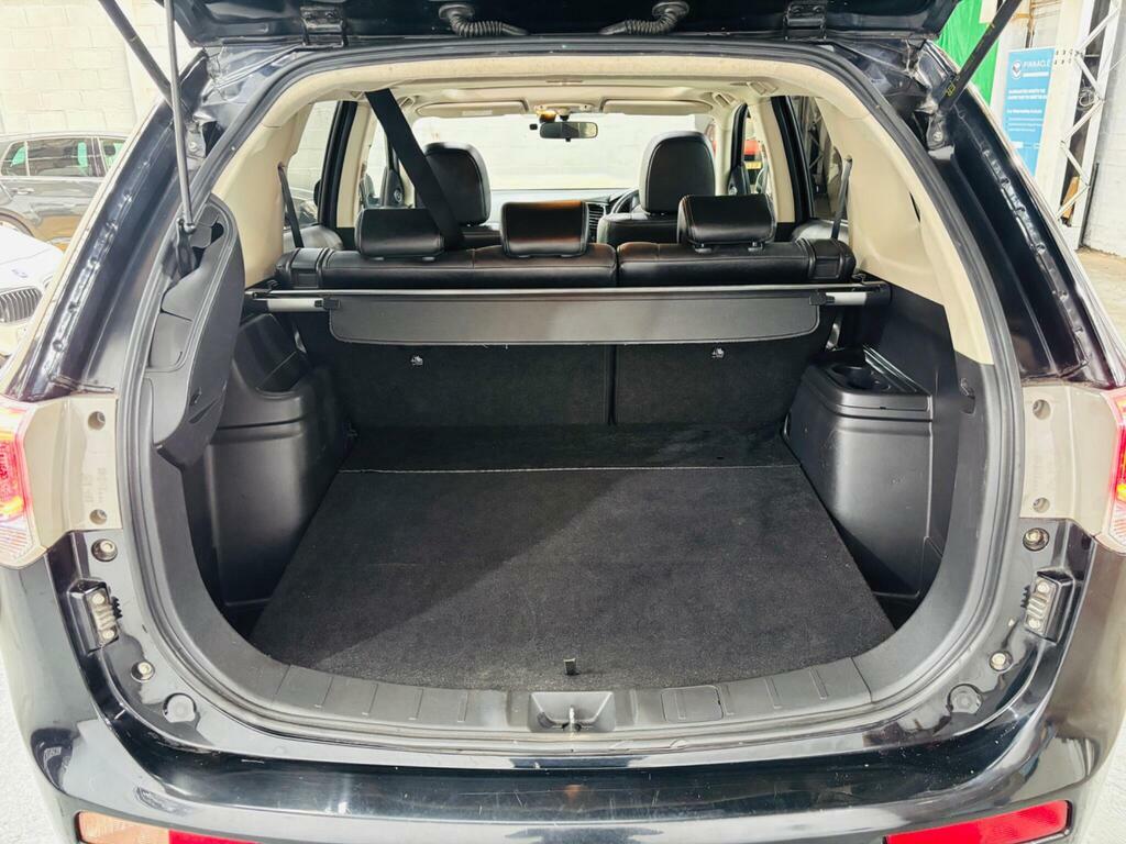 Mitsubishi Outlander 2.0H 12Kwh Gx4hs Suv Plug-in Hybrid Cvt Grey #25