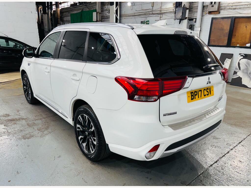 Mitsubishi Outlander 2.0H 12Kwh 4H Cvt 4Wd Euro 6 S S White #5