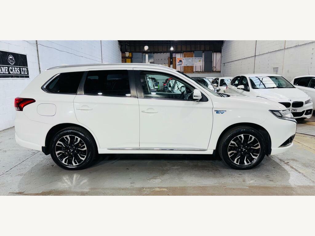 Mitsubishi Outlander 2.0H 12Kwh 4H Cvt 4Wd Euro 6 S S White #6