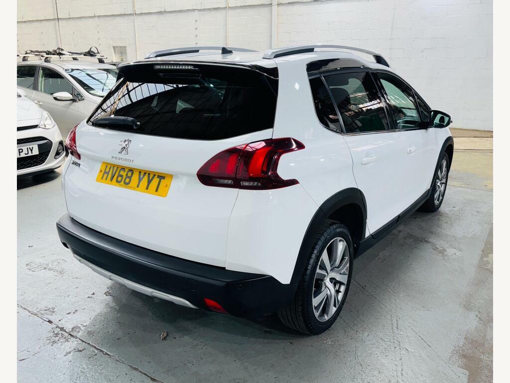 Peugeot 2008 1.5 Bluehdi Allure Eat Euro 6 S S White #4