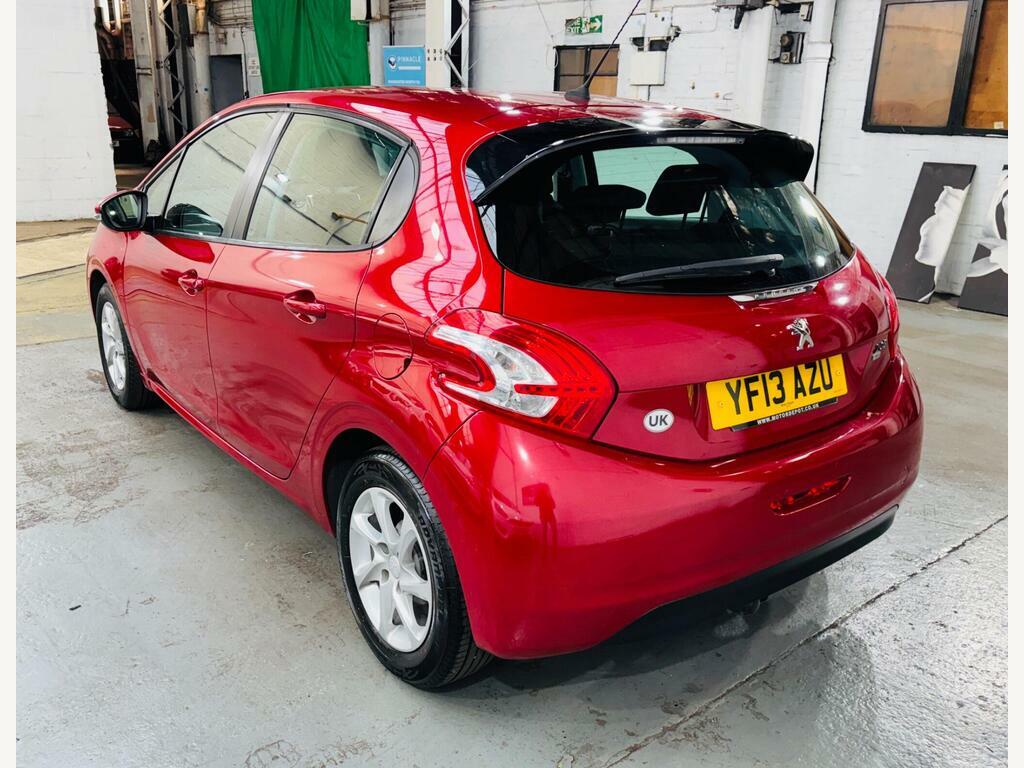 Peugeot 208 1.4 E-hdi Active Egc Euro 5 S S Red #6