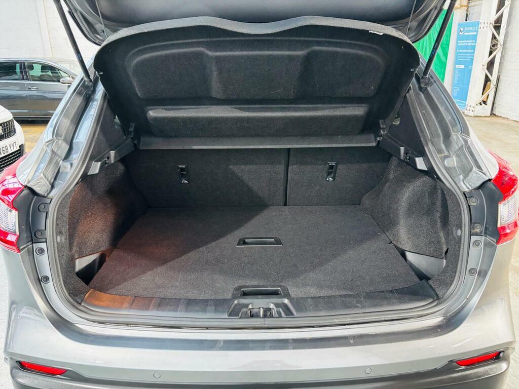 Nissan Qashqai 1.2 Dig-t Visia Suv Euro 6 Ss Black #25