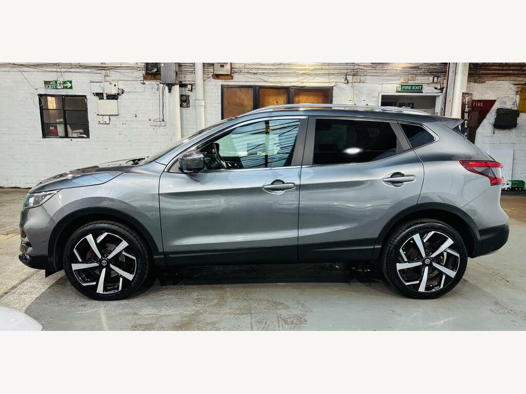 Nissan Qashqai 1.2 Dig-t Visia Suv Euro 6 Ss Black #8