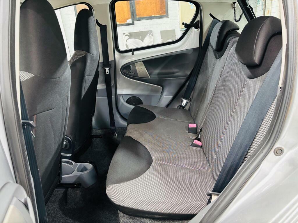 Toyota Aygo Hatchback  #14