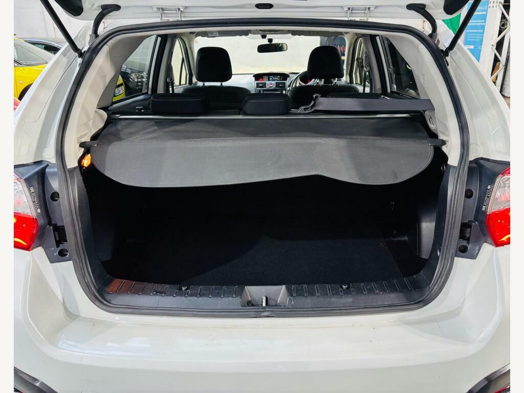 Subaru XV 2.0 D White #22