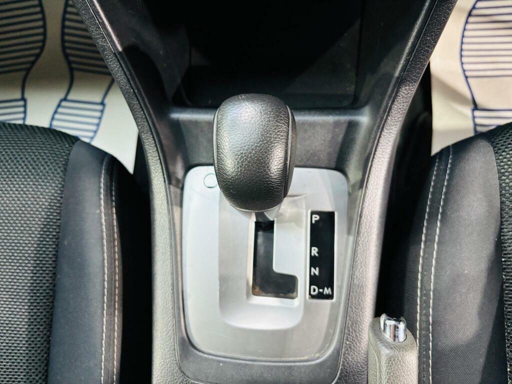 Subaru XV 2.0 D White #19