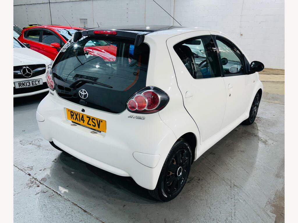 Toyota Aygo 1.0 Vvt-i Move Multimode Euro 5 White #4