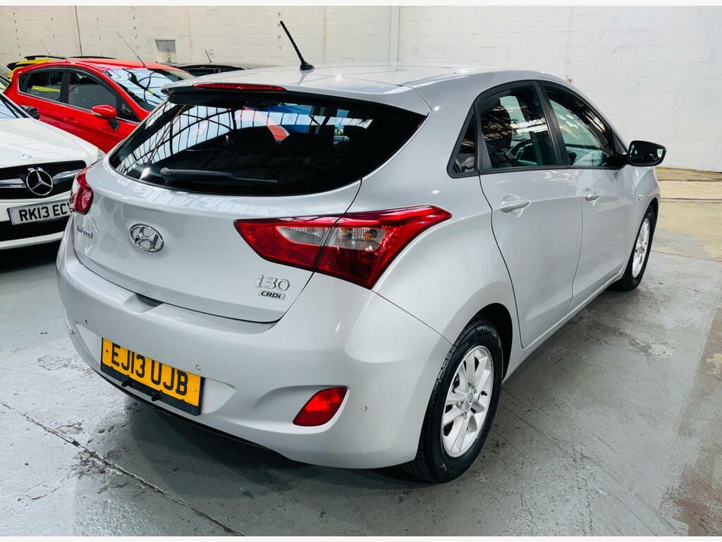 Hyundai I30 1.6 Crdi Active Euro 5 Silver #4