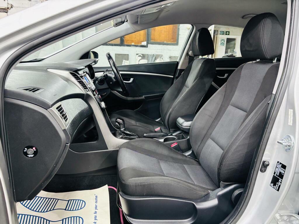 Hyundai I30 Crdi Active Blue Drive Silver #13