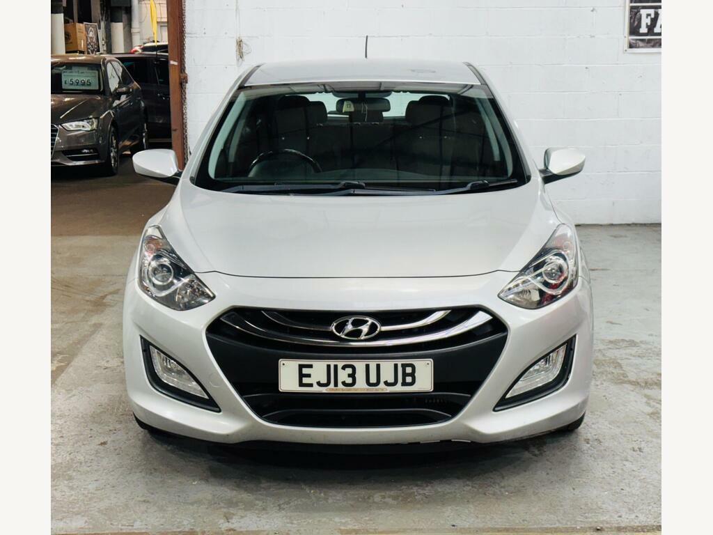 Hyundai I30 1.6 Crdi Active Euro 5 Silver #2