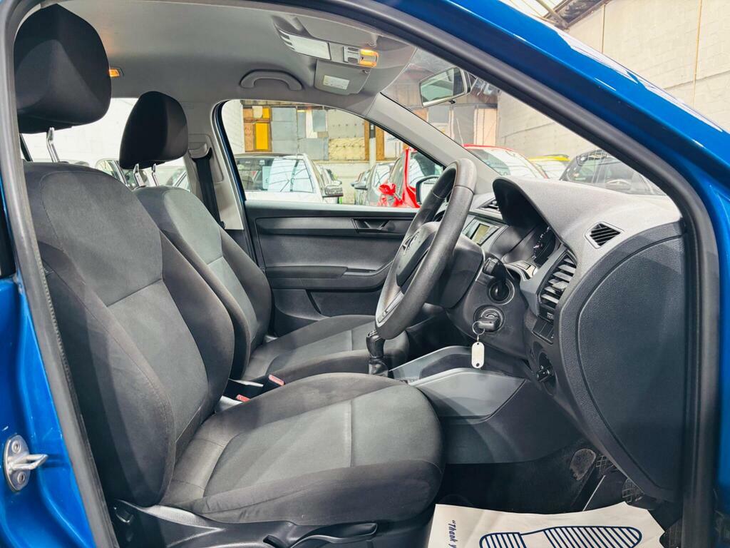 Skoda Fabia Se Tsi Red #11