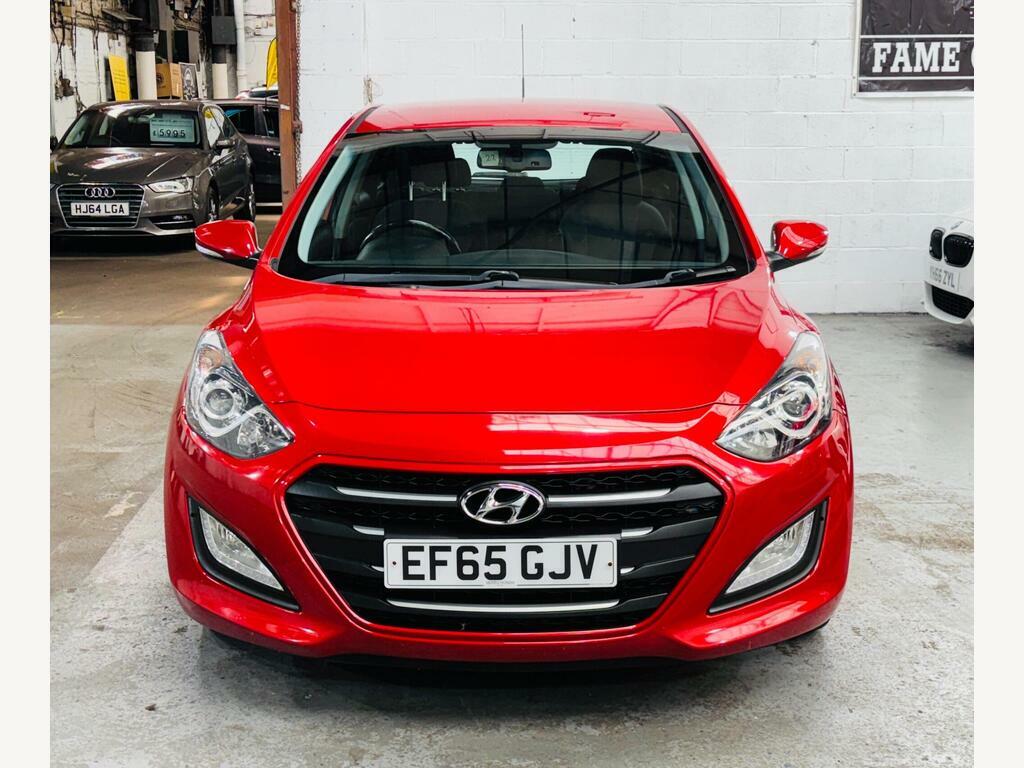 Hyundai I30 1.6 Crdi Blue Drive Se Nav Dct Euro 6 S S Red #2
