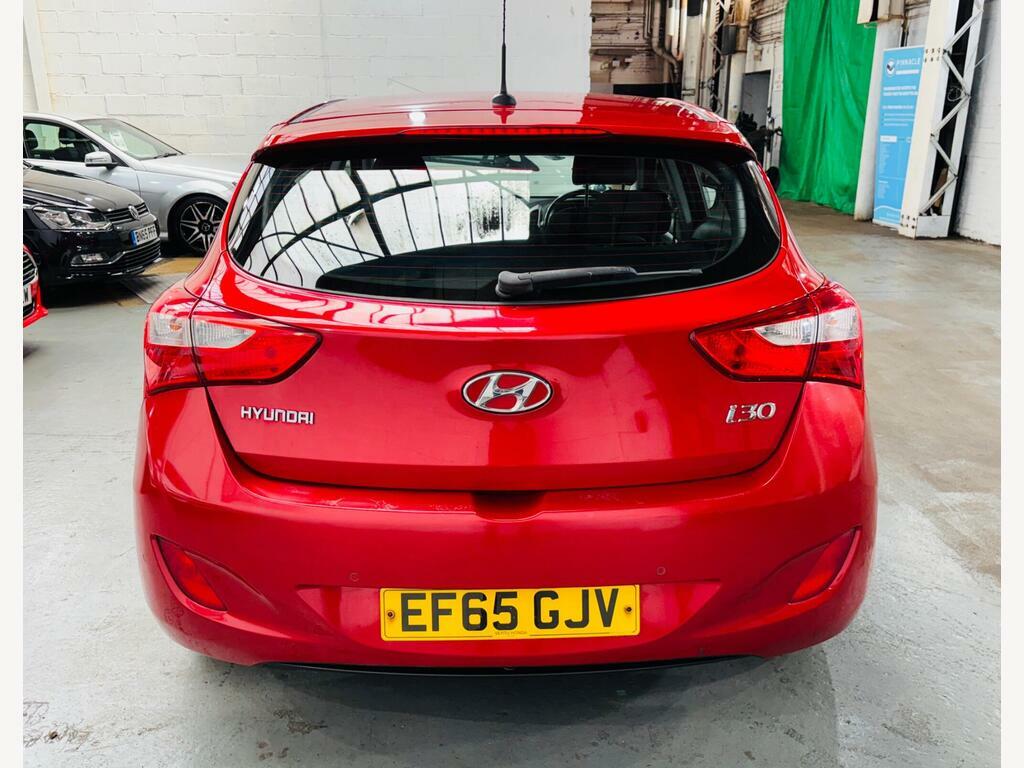 Hyundai I30 1.6 Crdi Blue Drive Se Nav Dct Euro 6 S S Red #5