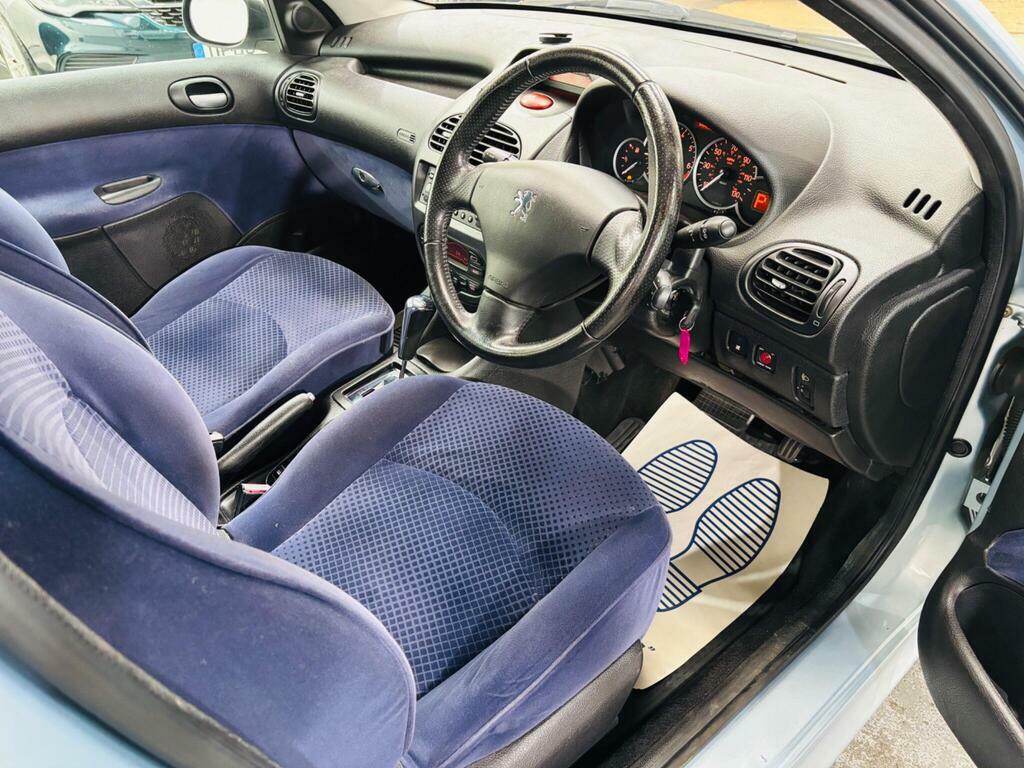 Peugeot 206 Hatchback 1.1 Blue #9