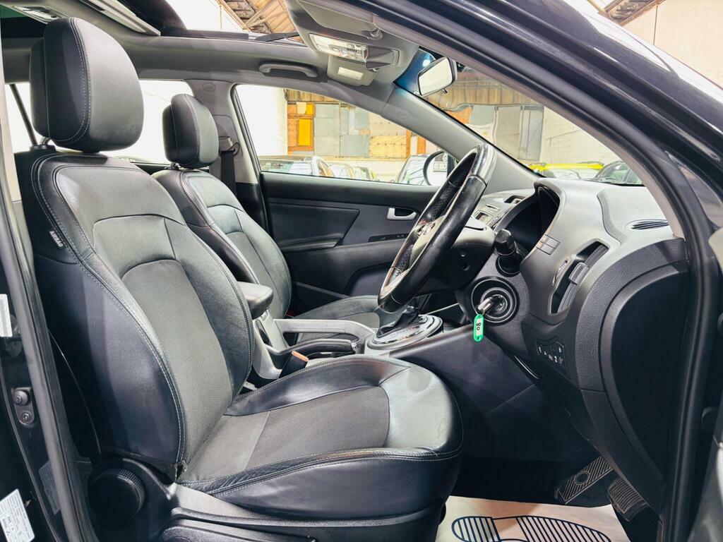 Kia Sportage  Black #11