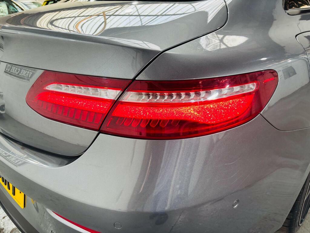Mercedes-Benz E Class 2.0 E 220 D Amg Line Premium 192 Bhp Black #31