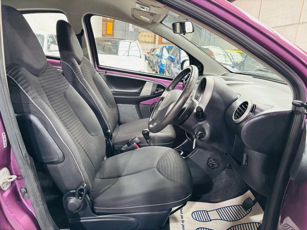Peugeot 107 1.0 Active Silver #11
