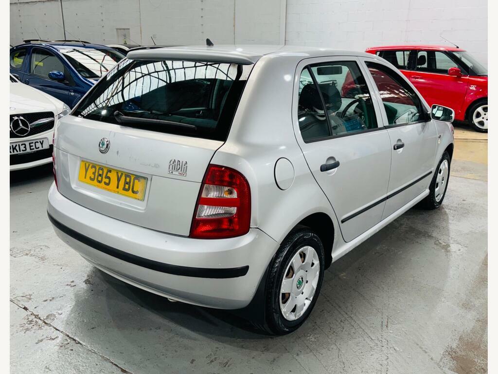 Skoda Fabia 1.4 16V Comfort Grey #4