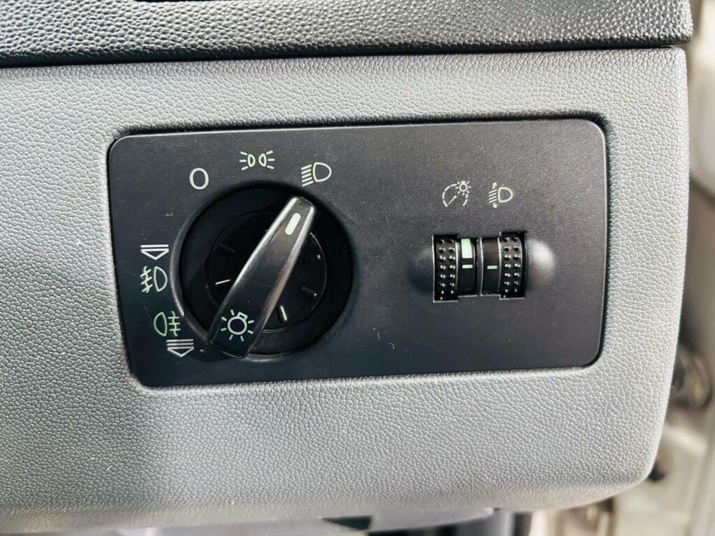 Skoda Fabia 1.4 16V Classic Estate Silver #16
