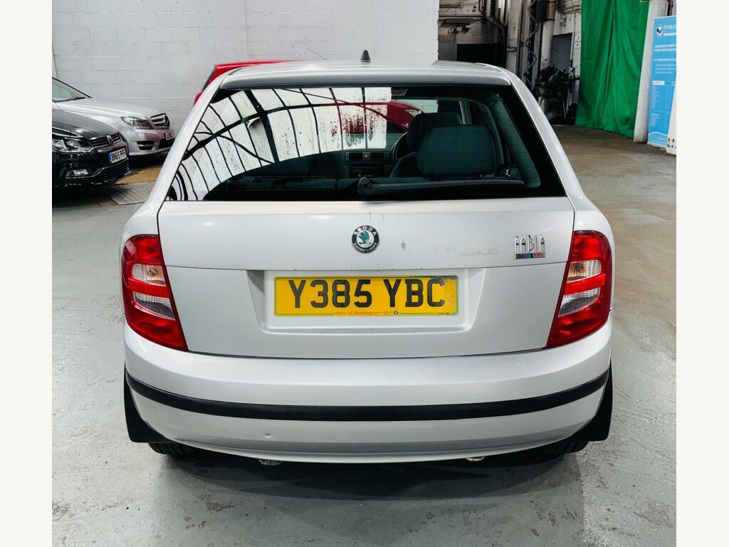 Skoda Fabia 1.4 16V Comfort Grey #5