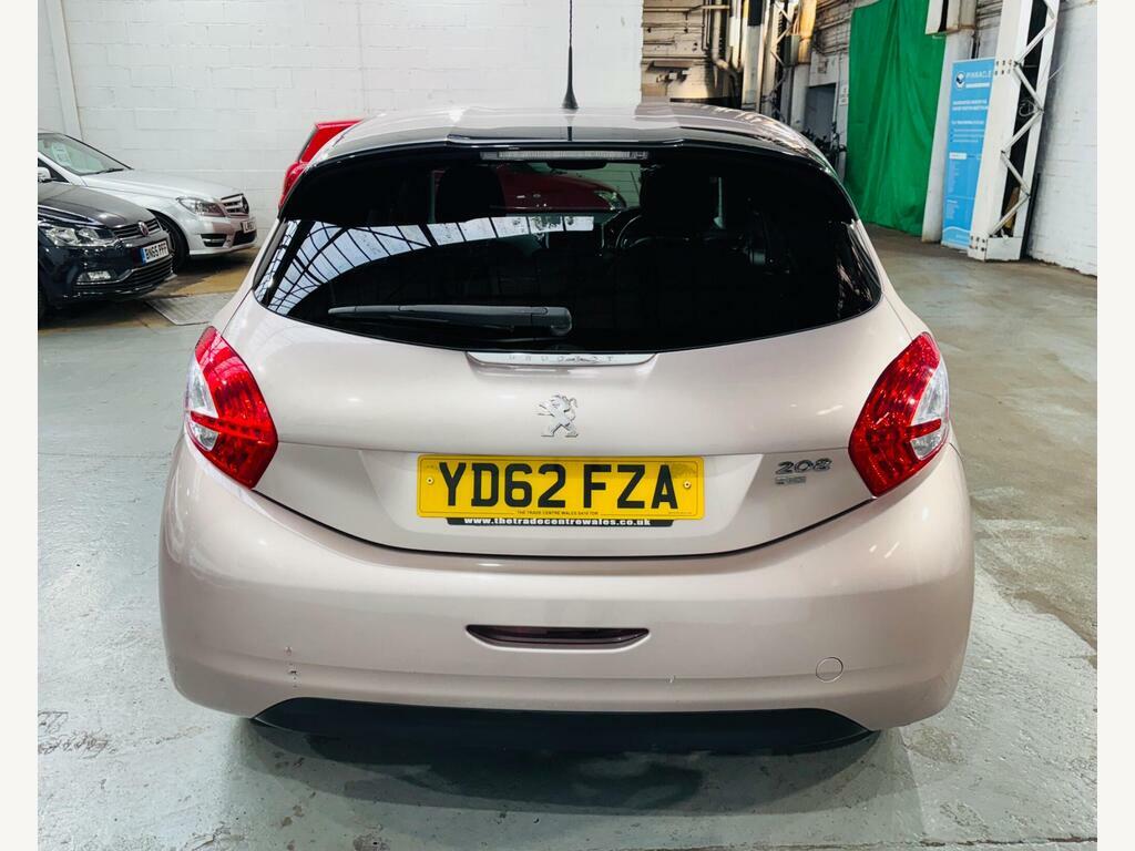 Peugeot 208 1.4 E-hdi Allure Egc Euro 5 S S Pink #5