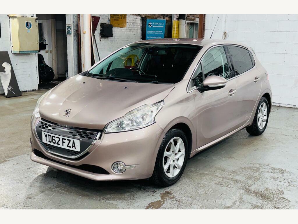 Peugeot 208 1.4 E-hdi Allure Egc Euro 5 S S Pink #3