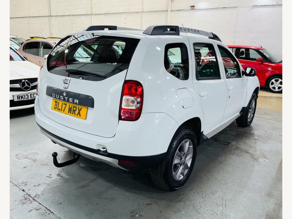 Dacia Duster 1.5 Dci Laureate Edc Euro 6 S S White #4