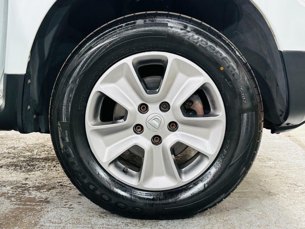 Dacia Duster 1.5 Dci Prestige 4Wd Euro 6 Ss White #20